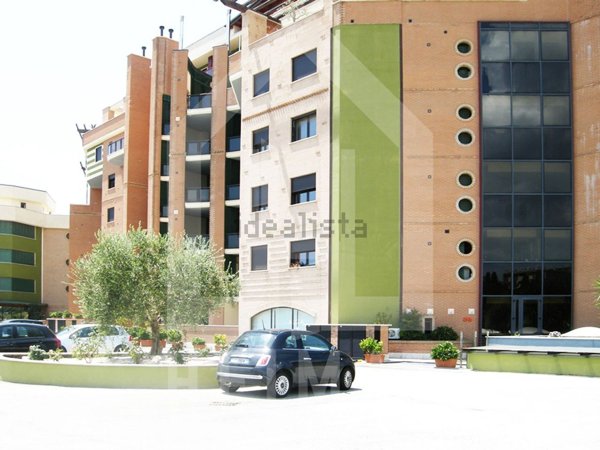 appartamento in affitto a Pomezia