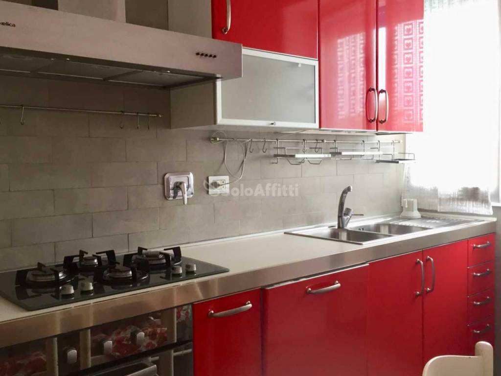 appartamento in affitto a Pomezia