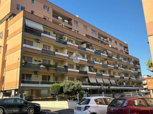appartamento in affitto a Pomezia