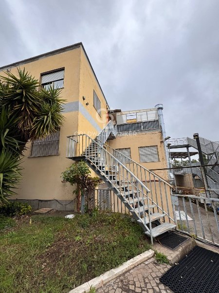 appartamento in affitto a Pomezia