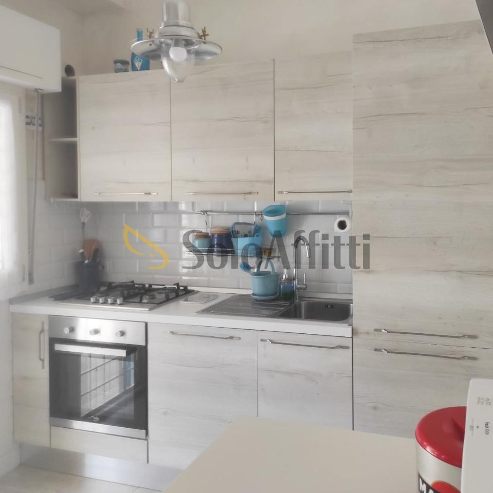 appartamento in affitto a Pomezia in zona Torvaianica