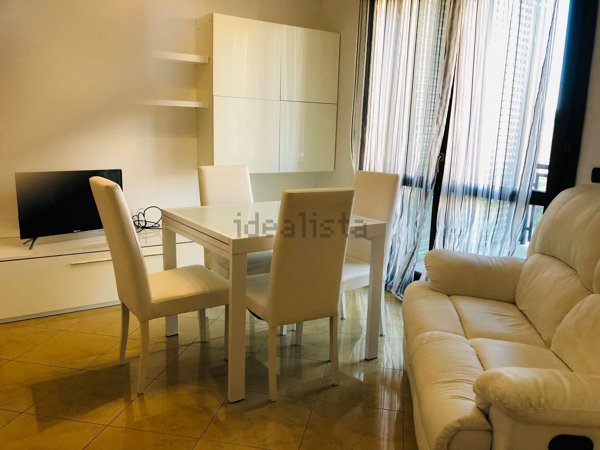 appartamento in affitto a Pomezia