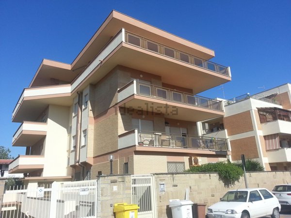 appartamento in affitto a Pomezia in zona Torvaianica