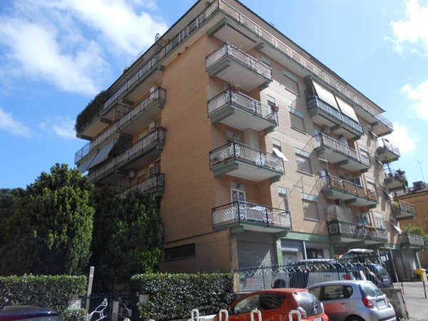 appartamento in affitto a Pomezia