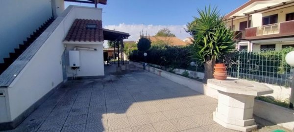 appartamento in affitto a Pomezia in zona Campo Ascolano