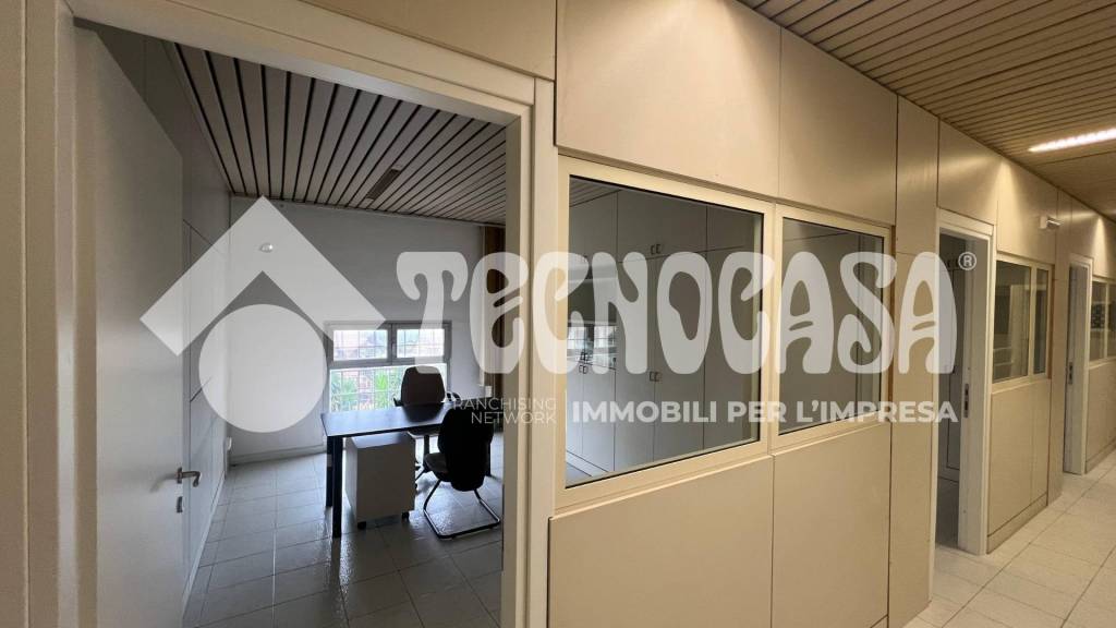 ufficio in affitto a Pomezia