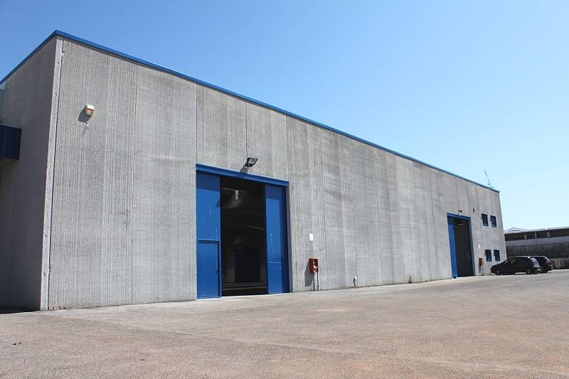 capannone in affitto a Pomezia