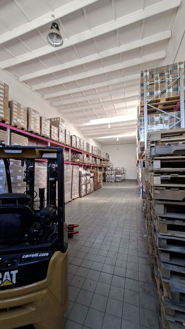 ufficio in affitto a Pomezia