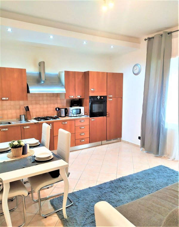 appartamento in affitto a Pomezia in zona Torvaianica