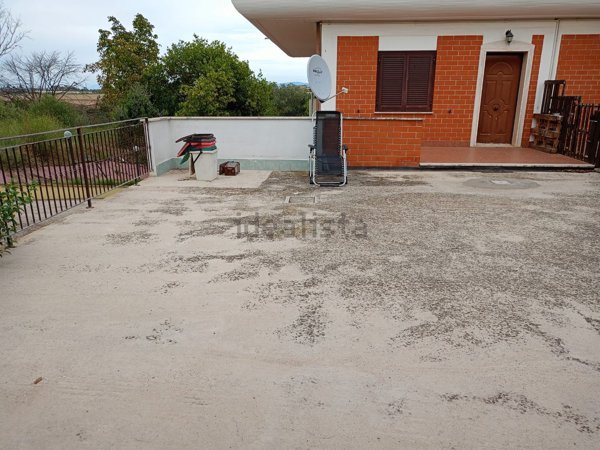 appartamento in affitto a Pomezia