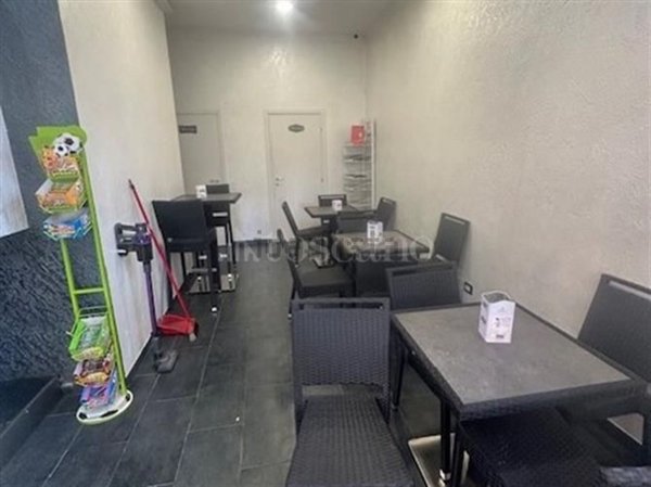 negozio in affitto a Pomezia