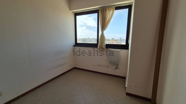 ufficio in affitto a Pomezia