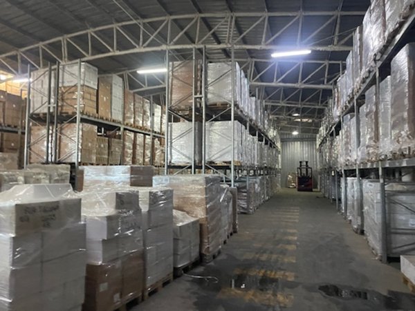 capannone in affitto a Pomezia