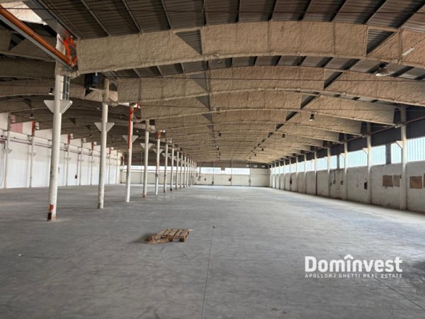 capannone in affitto a Pomezia in zona Pratica di Mare