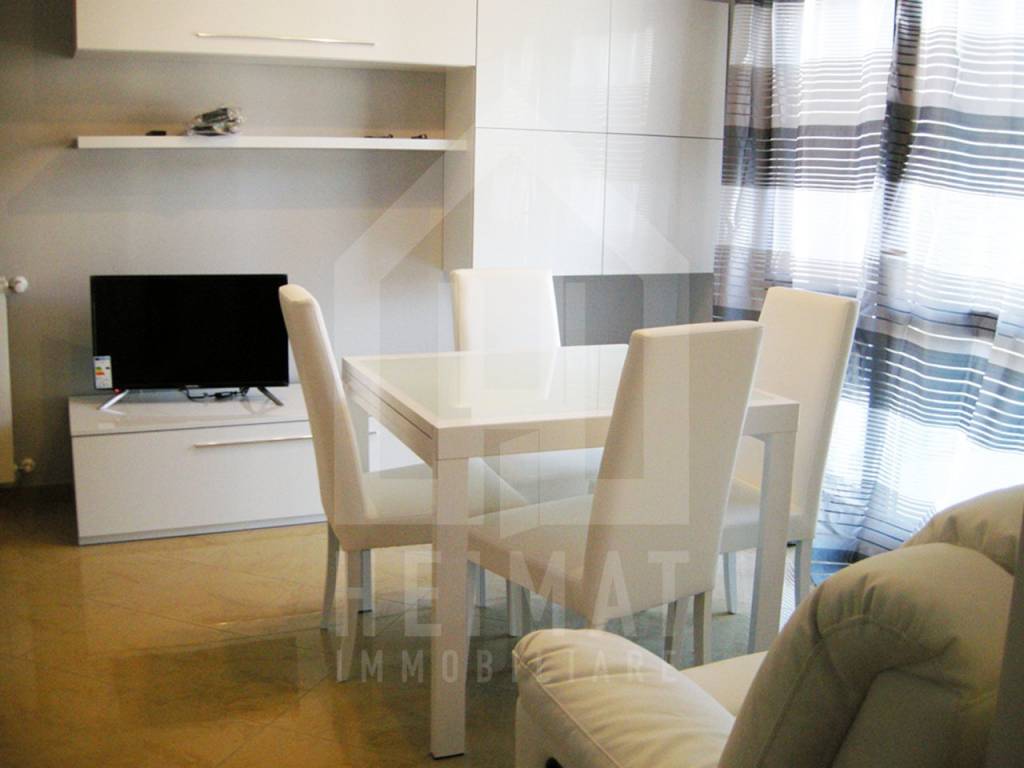 appartamento in affitto a Pomezia