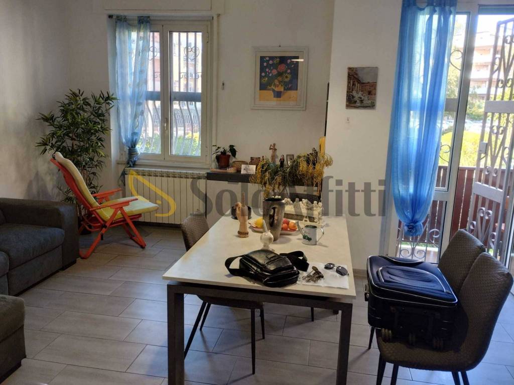 appartamento in affitto a Pomezia in zona Torvaianica