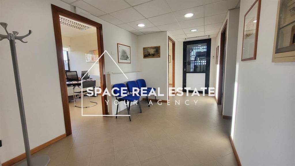 ufficio in affitto a Pomezia