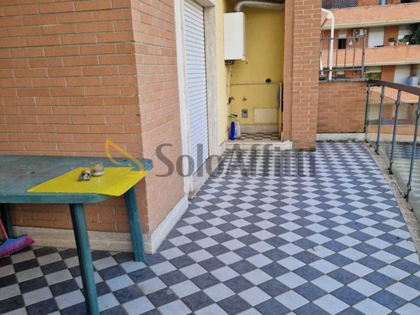 appartamento in affitto a Pomezia