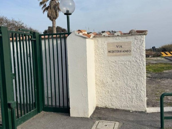 casa indipendente in affitto a Pomezia in zona Campo Ascolano