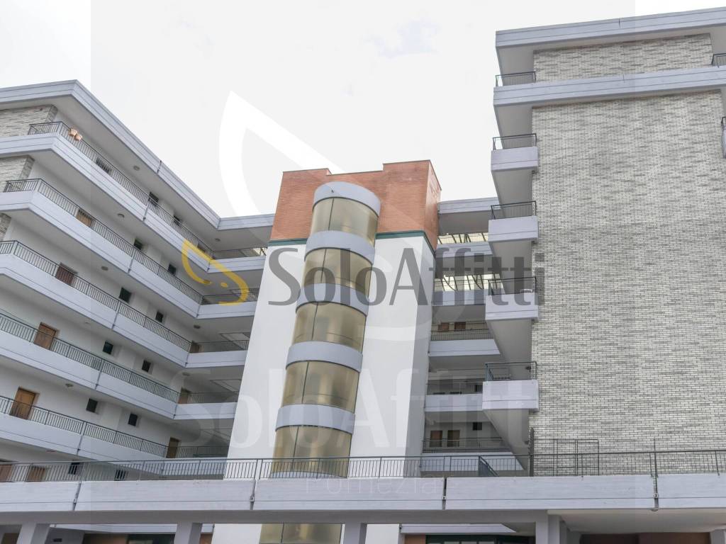 appartamento in affitto a Pomezia