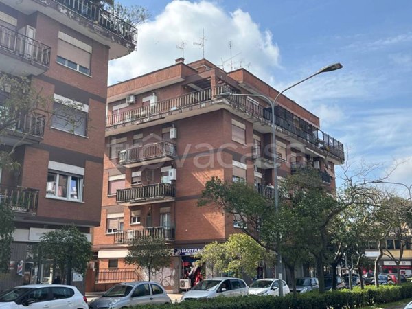 appartamento in affitto a Pomezia