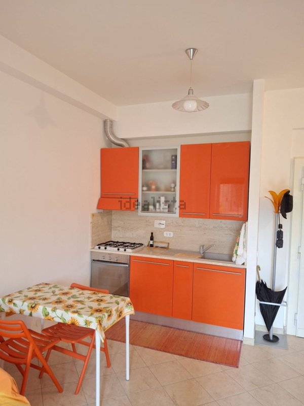 appartamento in affitto a Pomezia