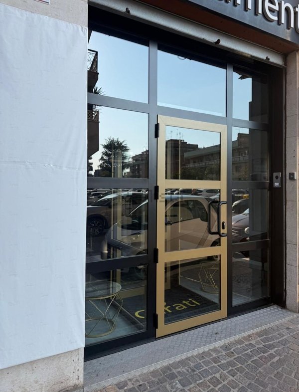 ufficio in affitto a Pomezia