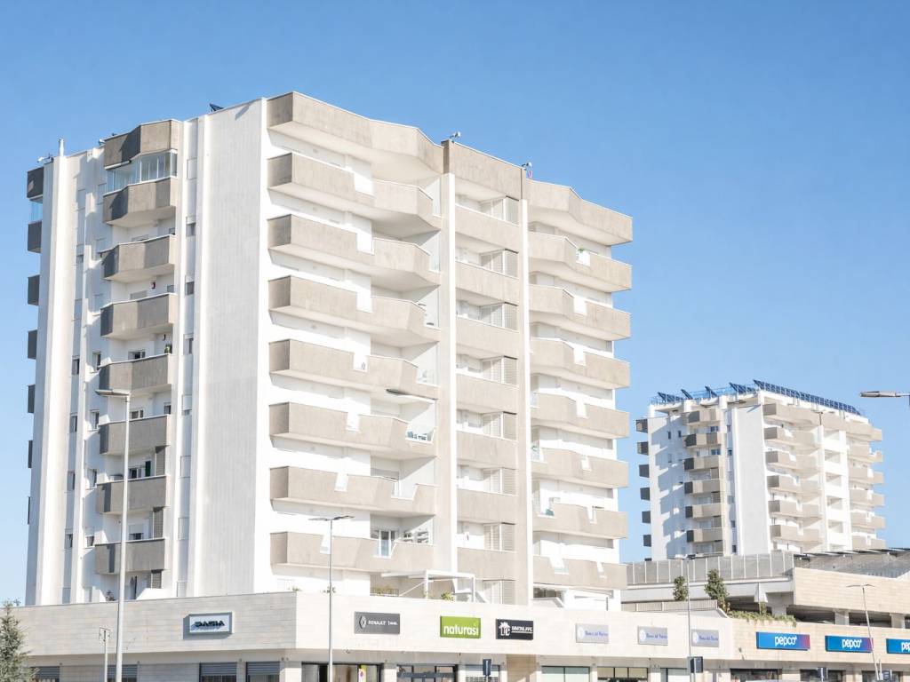 appartamento in affitto a Pomezia in zona Pratica di Mare