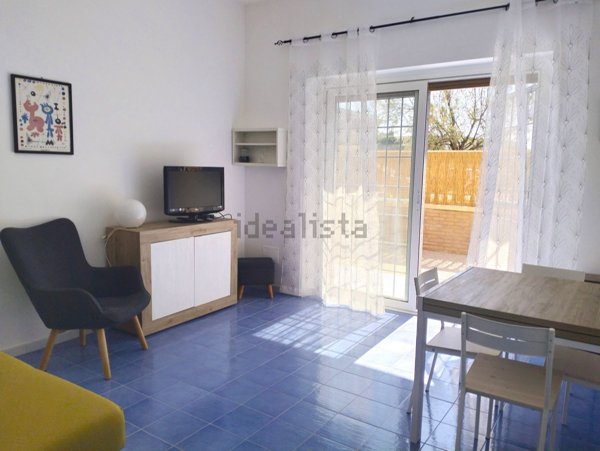 appartamento in affitto a Pomezia in zona Torvaianica