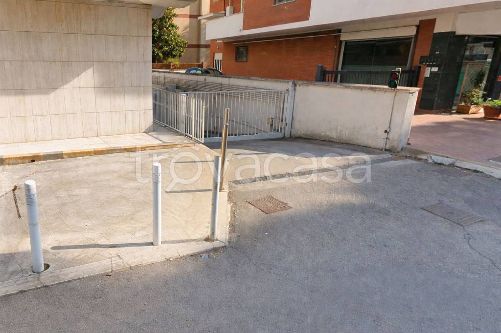 casa semindipendente in affitto a Pomezia