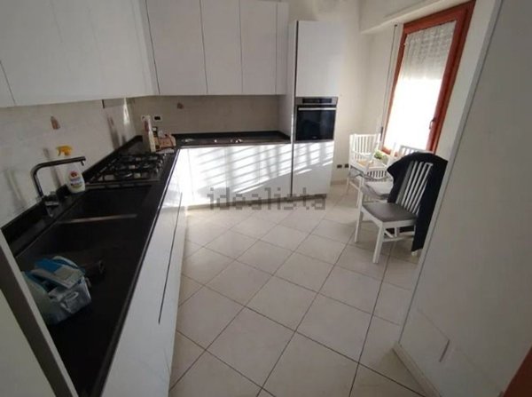 appartamento in affitto a Pomezia