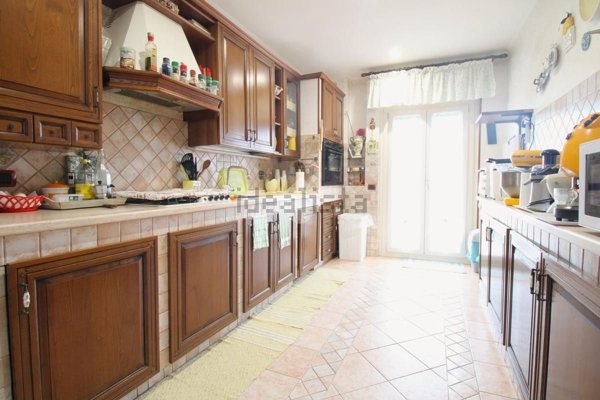 appartamento in affitto a Pomezia in zona Torvaianica