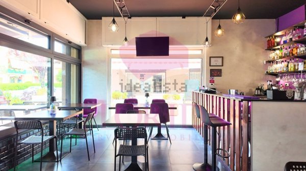 negozio in affitto a Pomezia