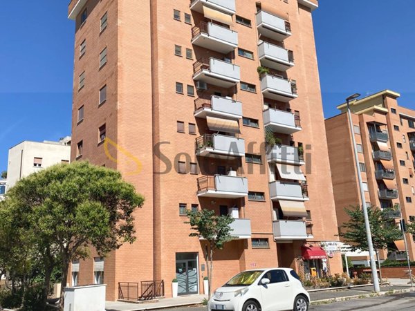 appartamento in affitto a Pomezia