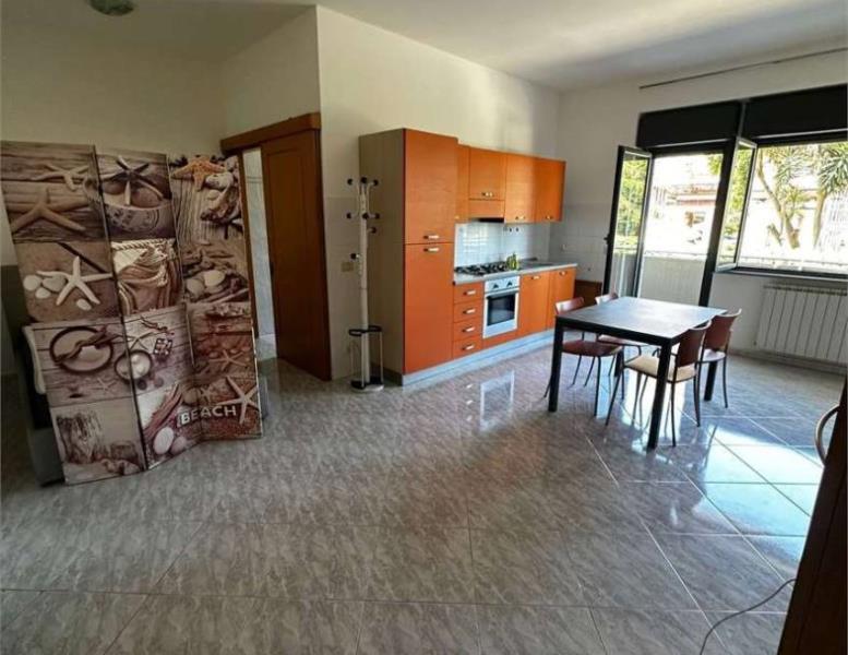 appartamento in affitto a Pomezia