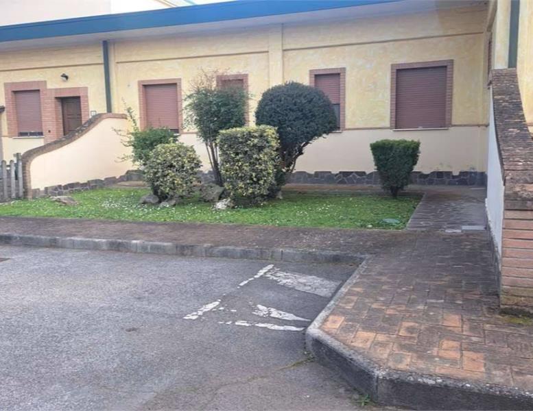 appartamento in affitto a Pomezia