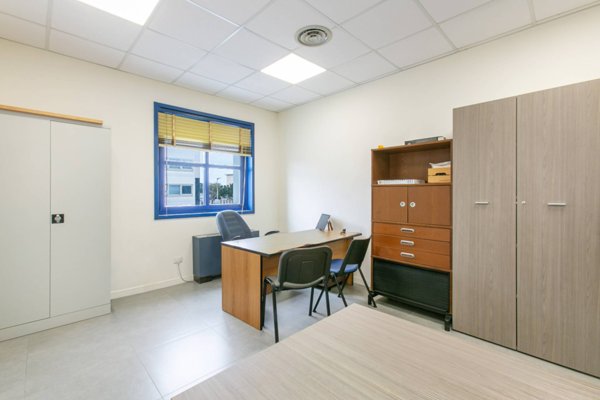 ufficio in affitto a Pomezia
