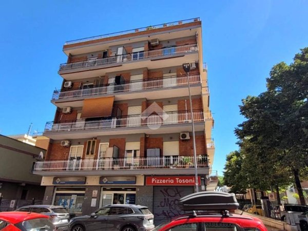 appartamento in affitto a Pomezia