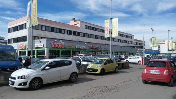 ufficio in affitto a Pomezia