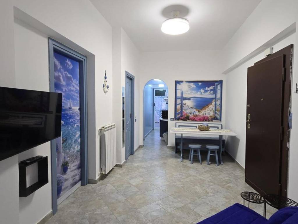 appartamento in affitto a Pomezia in zona Torvaianica