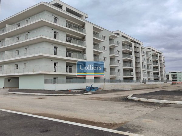 appartamento in affitto a Pomezia in zona Pratica di Mare