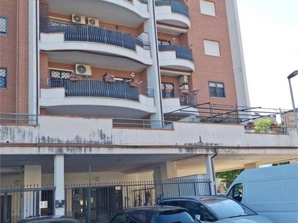 appartamento in affitto a Pomezia