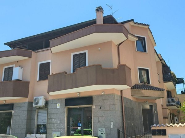 appartamento in affitto a Pomezia