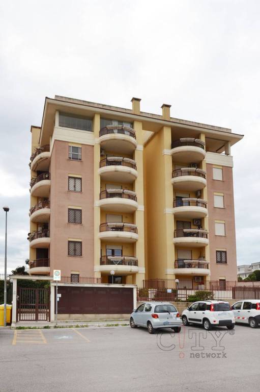 appartamento in affitto a Pomezia