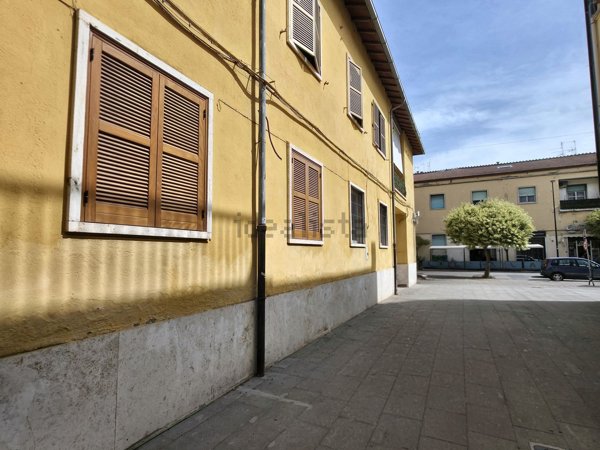 appartamento in affitto a Pomezia