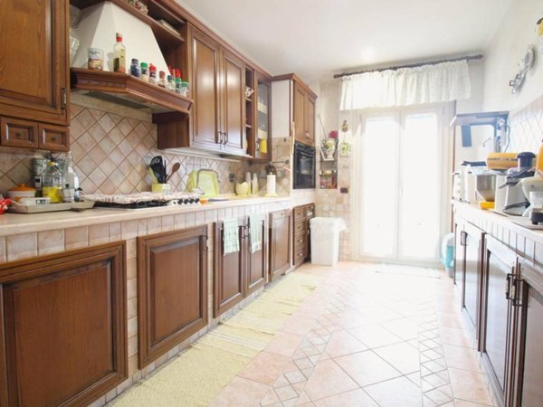 appartamento in affitto a Pomezia in zona Torvaianica