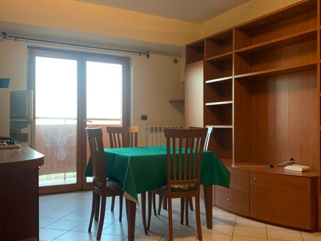 appartamento in affitto a Pomezia