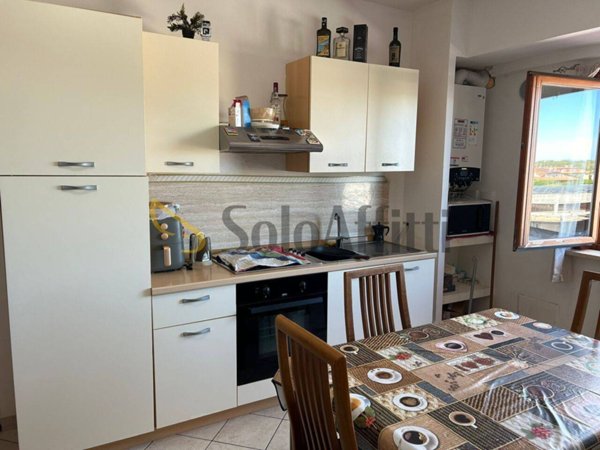 appartamento in affitto a Pomezia