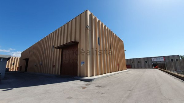 ufficio in affitto a Pomezia