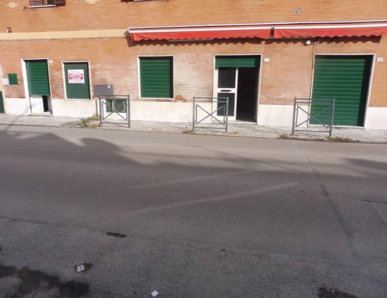 negozio in affitto a Riano